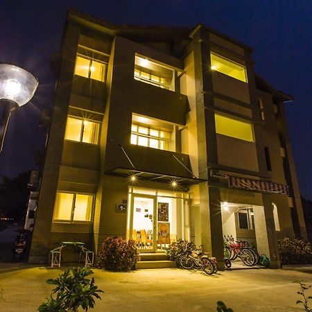 Backpacker B&B Jinning Exteriör bild